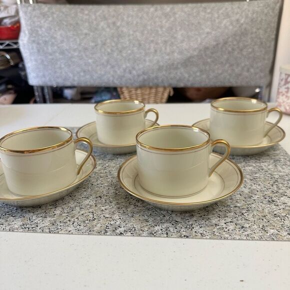 Fitz & Floyd Palais Pattern‎ Cup & Saucer Set in cream & gold Vintage Porcelain - Picture 1 of 10